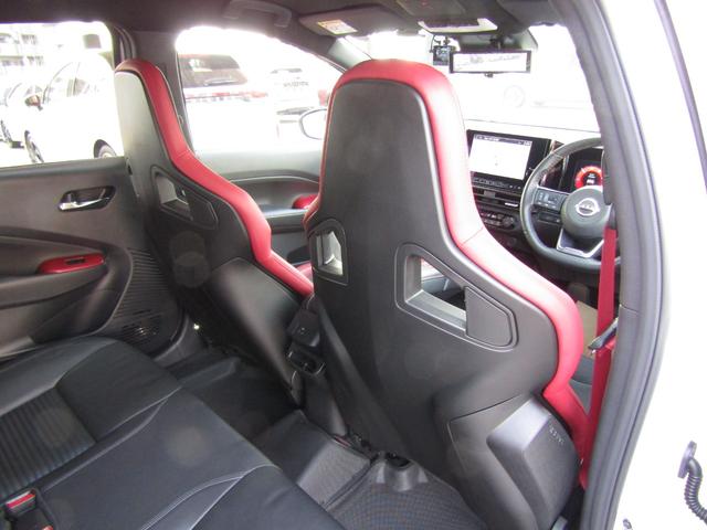 オーラ ニスモ　プロパイロット・メーカーナビ・フルセグ・アラウンドビュー・ＬＥＤライト・ＯＰレカロシート・リアシートＧレザー用・レイズ１７インチアルミ・スマートルームミラー・前後ドラレコ・社外スピーカー・アンプ（30枚目）