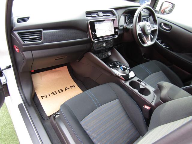 購入後１ヶ月または１，０００ｋｍ点検が無料で受けられるのでドライブも安心・快適です。