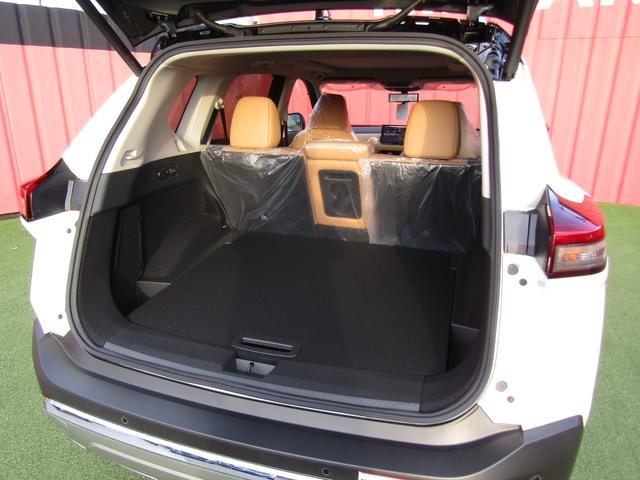 エクストレイル Ｇ　ｅ－４ＯＲＣＥ　プロパイロット・メーカーナビ・フルセグ・ナッパレザー・サンルーフ・ＢＯＳＥ・ステアリング＆シートヒーター・アラウンドビュー・ＨＵＤ・スマートルームミラー・パワーバックドア・ルーフレール・４ＷＤ（9枚目）