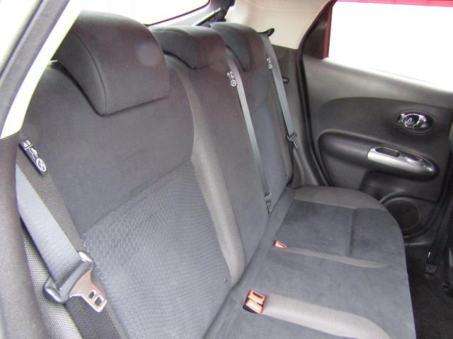 ジューク 16GT 純正メモリーナビ・フルセグ・バックカメラ・アラウンドビュー・キセノン・ETC・インテリキー・プライバシーガラス・オートライト・前後ソナー・純正17インチアルミ・フォグ(6枚目)