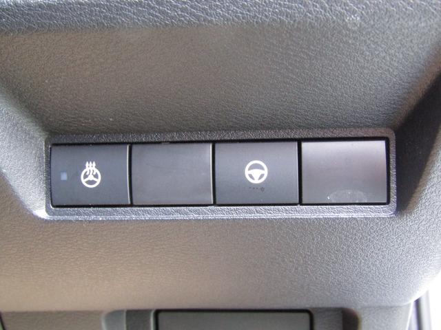 ノート オーテック　ＦＯＵＲ　４ＷＤ・プロパイロット・メーカーナビ・フルセグ・レザーシート・アラウンドビュー・ＬＥＤライト・ステアリング＆シートヒーター・スマートルームミラー・ワイヤレス充電・ＴＶキット・ＥＴＣ・エマブレ・（20枚目）