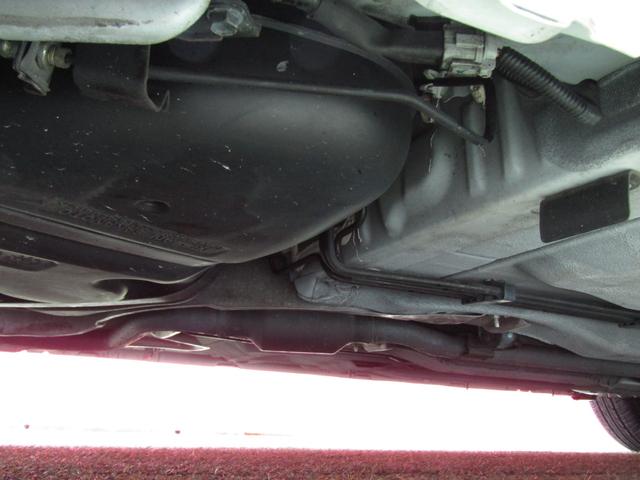 ノート オーテック　ＦＯＵＲ　４ＷＤ・プロパイロット・メーカーナビ・フルセグ・レザーシート・アラウンドビュー・ＬＥＤライト・ステアリング＆シートヒーター・スマートルームミラー・ワイヤレス充電・ＴＶキット・ＥＴＣ・エマブレ・（34枚目）