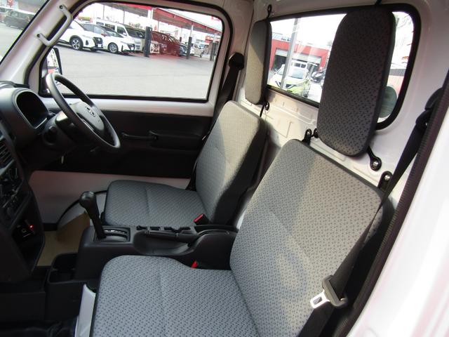 ���X�͍����Q���������B���_�����H����͖��ΐ��h�b�������͑�v�ۂh�b�������p���������B�d�Ԃ̏ꍇ�́A�i�q�R�z�{���̑�v�ۉw�������͋��Z�w���Ŋ�ł��A���}�����{�����Ă��������Ă���܂��B