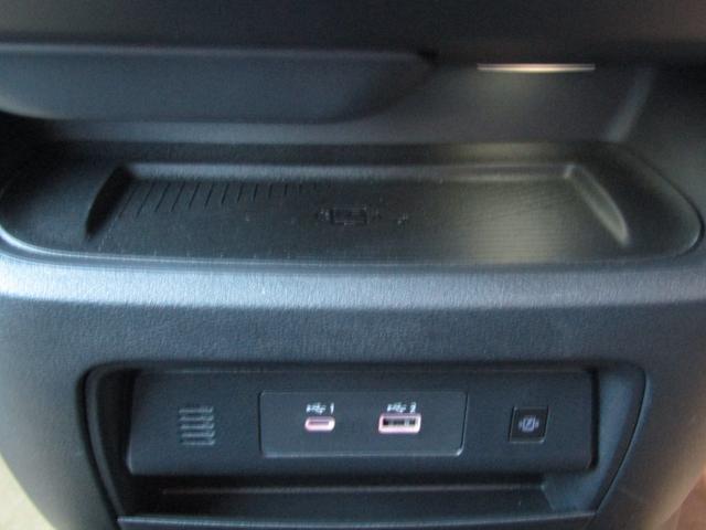 ���Z���^�[�͓��Y�N�I���e�B�[�V���b�v�F��X�ł��B���ÎԑI�т̃v�������Ȃ����T�|�[�g���܂��B