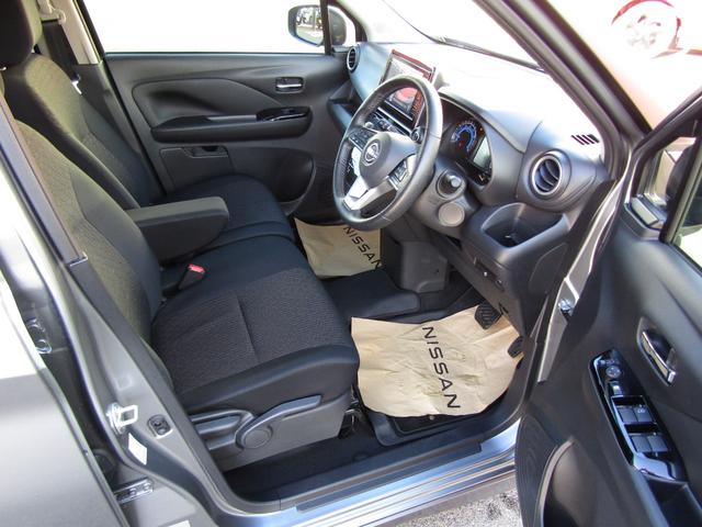 デイズ ハイウェイスター　Ｘ　プロパイロットエディション　プロパイロット・純正メモリーナビ・フルセグ・アラウンドビュー・ＬＥＤライト・エマージェンシーブレーキ・ドラレコ・ＥＴＣ・ＳＯＳコール・アイドリングストップ・純正１４インチアルミ・プライバシーガラス（8枚目）