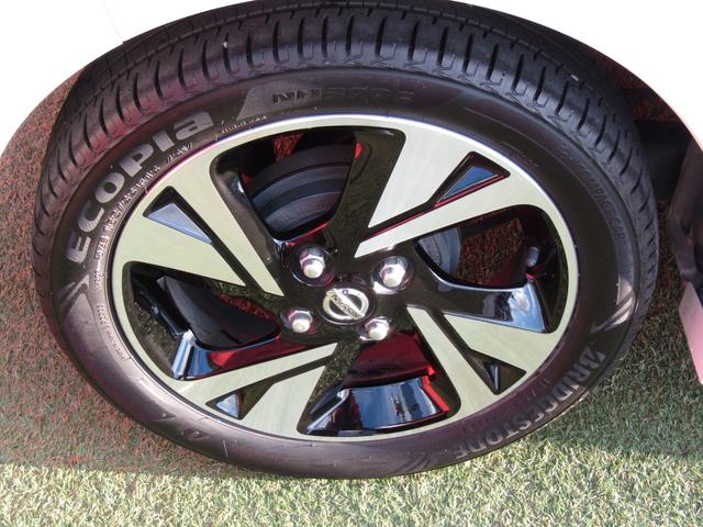 デイズ ハイウェイスター　Ｇターボ　純正メモリーナビ・フルセグ・アラウンドビュー・ＬＥＤライト・エマブレ・ドラレコ・ＵＳＢ・前後ソナー・アイドリングストップ・ＥＴＣ・ターボ・純正１５インチアルミ・オートライト・車線逸脱（30枚目）