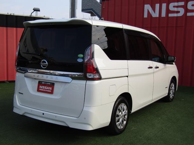 セレナ Ｘ　純正メモリーナビ・フルセグ・バックカメラ・リアモニター・左パワースライドドア・クルーズコントロール・前後ドラレコ・ＥＴＣ・ＴＶキット・エマージェンシーブレーキ・車線逸脱・アイドリングストップ（2枚目）