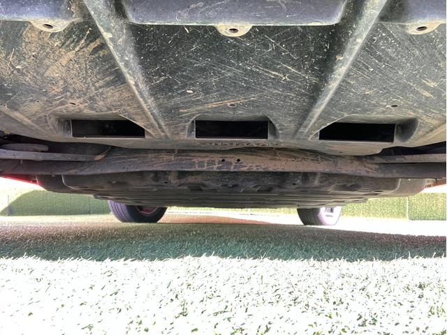 リーフ ｅ＋　Ｘ　メエモリーナビ・地デジ・バックモニター・エマージェンシーブレーキ・踏み間違え・車線逸脱警報・オートライト・クルーズコントロール・１６インチアルミ（35枚目）