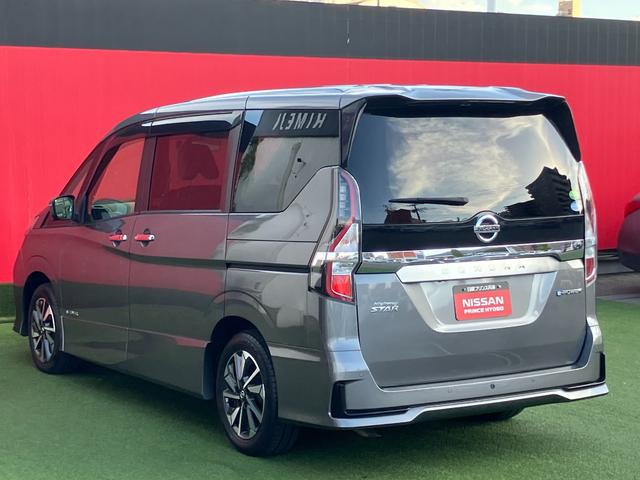 セレナ e-パワー ハイウェイスターV メモリーナビ・アラウンドビューモニター・地デジ・エマージェンシーブレーキ・オートライト・車線逸脱警報・前後ソナー・ドラレコ・16インチアルミ・プロパイロット・スマートルームミラー・両側オートドア(5枚目)