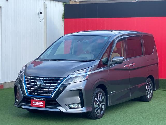 セレナ e-パワー ハイウェイスターV メモリーナビ・アラウンドビューモニター・地デジ・エマージェンシーブレーキ・オートライト・車線逸脱警報・前後ソナー・ドラレコ・16インチアルミ・プロパイロット・スマートルームミラー・両側オートドア(6枚目)