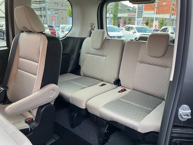 セレナ e-パワー ハイウェイスターV メモリーナビ・アラウンドビューモニター・地デジ・エマージェンシーブレーキ・オートライト・車線逸脱警報・前後ソナー・ドラレコ・16インチアルミ・プロパイロット・スマートルームミラー・両側オートドア(18枚目)