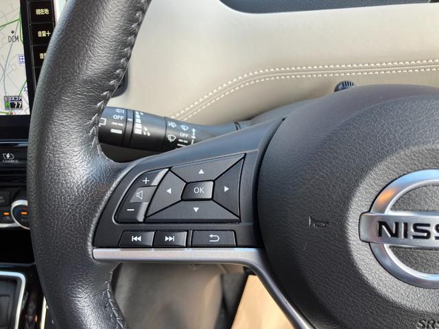 セレナ e-パワー ハイウェイスターV メモリーナビ・アラウンドビューモニター・地デジ・エマージェンシーブレーキ・オートライト・車線逸脱警報・前後ソナー・ドラレコ・16インチアルミ・プロパイロット・スマートルームミラー・両側オートドア(23枚目)