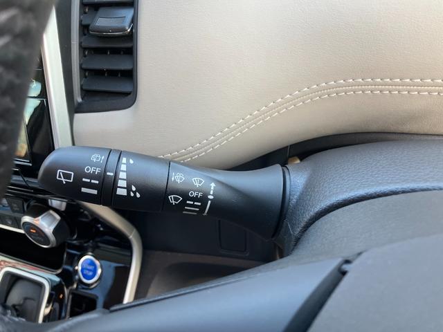 セレナ e-パワー ハイウェイスターV メモリーナビ・アラウンドビューモニター・地デジ・エマージェンシーブレーキ・オートライト・車線逸脱警報・前後ソナー・ドラレコ・16インチアルミ・プロパイロット・スマートルームミラー・両側オートドア(25枚目)