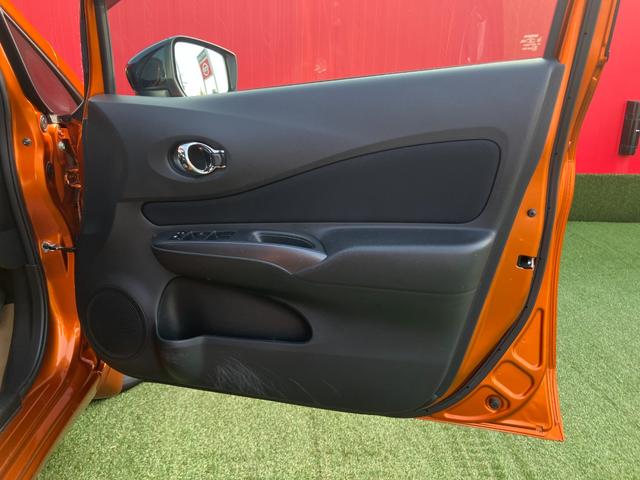 ノート e-パワー X FOUR ブラックアロー メモリーナビ・アラウンドビューモニター・地デジエマージェンシーブレーキ・踏み間違え・車線逸脱警報・前後ソナー・オートライト・クルーズコントロール・インテリジェントルームミラー・4WD・ドラレコ前後(9枚目)