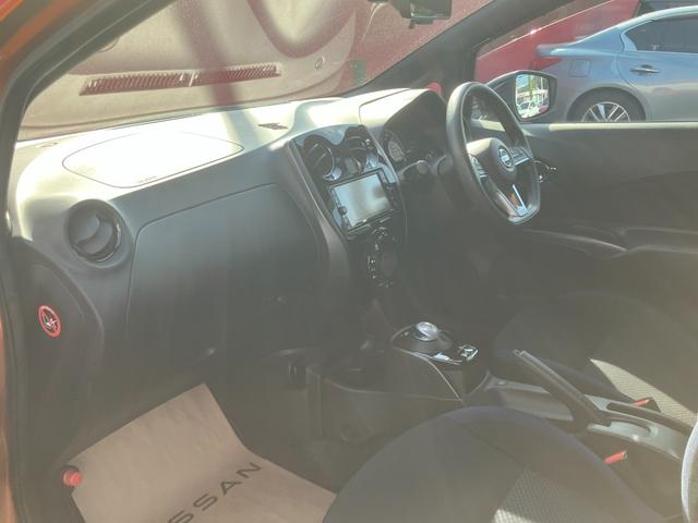 ノート e-パワー X FOUR ブラックアロー メモリーナビ・アラウンドビューモニター・地デジエマージェンシーブレーキ・踏み間違え・車線逸脱警報・前後ソナー・オートライト・クルーズコントロール・インテリジェントルームミラー・4WD・ドラレコ前後(14枚目)