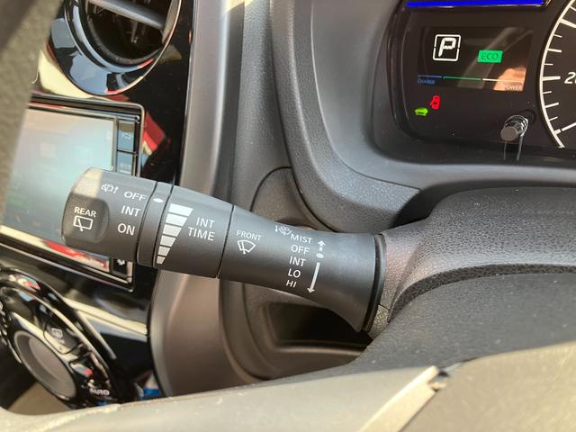 ノート e-パワー X FOUR ブラックアロー メモリーナビ・アラウンドビューモニター・地デジエマージェンシーブレーキ・踏み間違え・車線逸脱警報・前後ソナー・オートライト・クルーズコントロール・インテリジェントルームミラー・4WD・ドラレコ前後(27枚目)