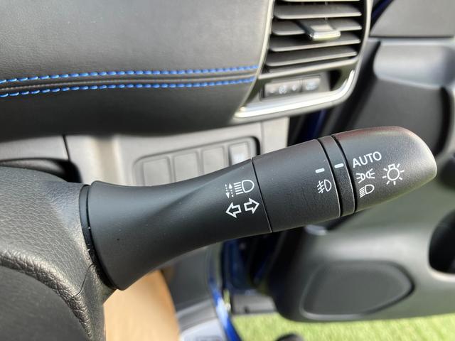 セレナ e-パワー オーテック スポーツスペック メモリーナビ・アラウンドビューモニター・地デジ・エマージェンシーブレーキ・プロパイロット・前後ソナー・リアモニター・踏み間違え・車線逸脱警報・オートライト・17インチアルミ(27枚目)