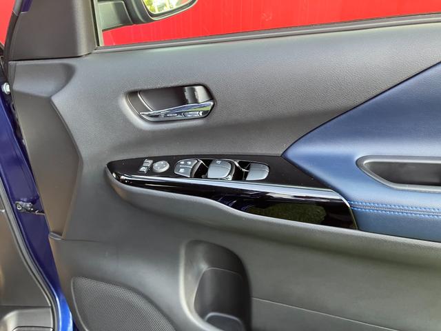 セレナ e-パワー オーテック スポーツスペック メモリーナビ・アラウンドビューモニター・地デジ・エマージェンシーブレーキ・プロパイロット・前後ソナー・リアモニター・踏み間違え・車線逸脱警報・オートライト・17インチアルミ(35枚目)