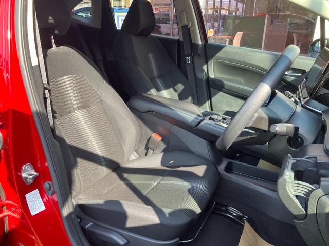 ノート Ｘ　メモリーナビ・アラウンドビューモニター・地デジ・エマージェンシーブレーキ・踏み間違え・車線逸脱警報・前後ソナー・オートライト・ＥＴＣ・インテリジェントルームミラー（13枚目）