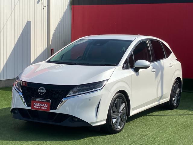 ノート Ｘ　メモリーナビ・アラウンドビューモニター・地デジ・エマージェンシーブレーキ・踏み間違え・車線逸脱警報・前後ソナー・プロパイロット・オートライト・ＥＴＣ・スマートルームミラー（6枚目）