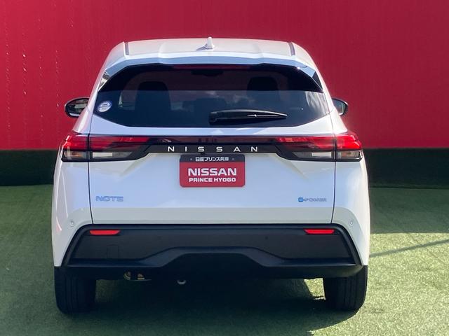 ノート Ｘ　メモリーナビ・アラウンドビューモニター・地デジ・エマージェンシーブレーキ・踏み間違え・車線逸脱警報・前後ソナー・プロパイロット・オートライト・ＥＴＣ・スマートルームミラー（7枚目）