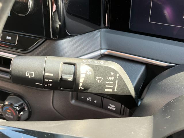 ノート Ｘ　メモリーナビ・アラウンドビューモニター・地デジ・エマージェンシーブレーキ・踏み間違え・車線逸脱警報・前後ソナー・プロパイロット・オートライト・ＥＴＣ・スマートルームミラー（24枚目）