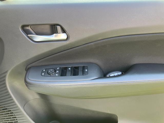 ノート Ｘ　メモリーナビ・アラウンドビューモニター・地デジ・エマージェンシーブレーキ・踏み間違え・車線逸脱警報・前後ソナー・プロパイロット・オートライト・ＥＴＣ・スマートルームミラー（31枚目）