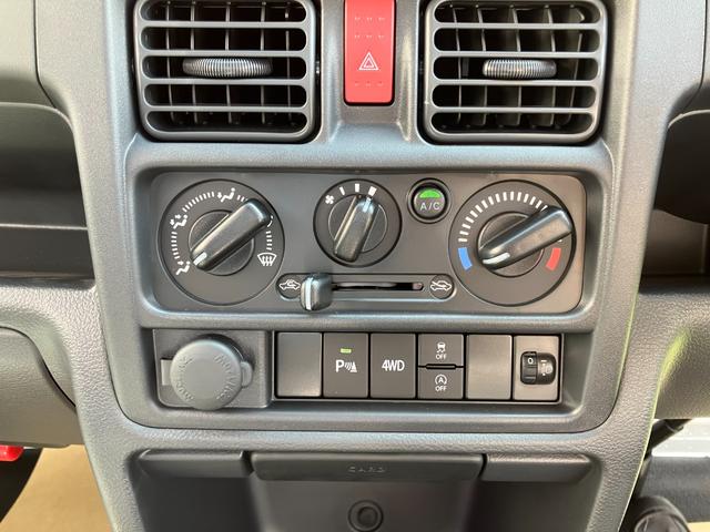 クリッパートラック DX エアコン・パワステ・パワーウインドウ・オートマチック・4WD・オートライト・キーレス(15枚目)