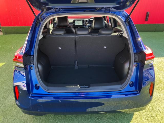 オーラ Ｇ　レザーエディション　プロパイロット・メモリーナビ・地デジ・Ｂｌｕｅｔｏｏｔｈ・ＥＴＣ２．０・アラウンドビューモニター・シートヒーター・ステアリングヒーター・スマートルームミラー・ワイヤレス充電・ＢＯＳＥサウンド（33枚目）