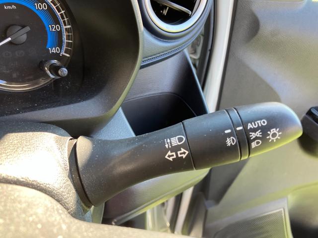 デイズ ハイウェイスター　Ｘ　アーバンクロム　エマージェンシーブレーキ・メモリーナビ・ＤＶＤ再生・Ｂｌｕｅｔｏｏｔｈ・地デジ・ミュージックサーバー・アラウンドビューモニター・ステアリングリモコン・プッシュスタート・オートライト・ＳＯＳコール（17枚目）