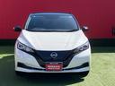 日産の販売店の中古車には、全車無料※で「ワイド保証」が付いています。さらに、有料で「ワイド保証プレミアム」(延長保証)もご用意しております。