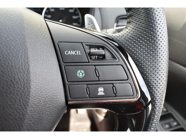 エクリプスクロスＰＨＥＶ ブラックエディション　電動リアゲート　クリアランスソナー　サイドエアバッグ　スマートキー　シートヒーター　４ＷＤ　フルオートエアコン　誤発進抑制　電動シート（29枚目）