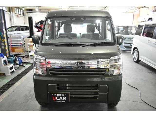 ミニキャブバン ブラボー 2WD 雹害車両 届出済未使用車 フルフラット シートヒーター デュアルカメラブレーキサポート スマートキー&プッシュスタート パーキングセンサー ターボ アイドリングストップ エアコン ABS(15枚目)