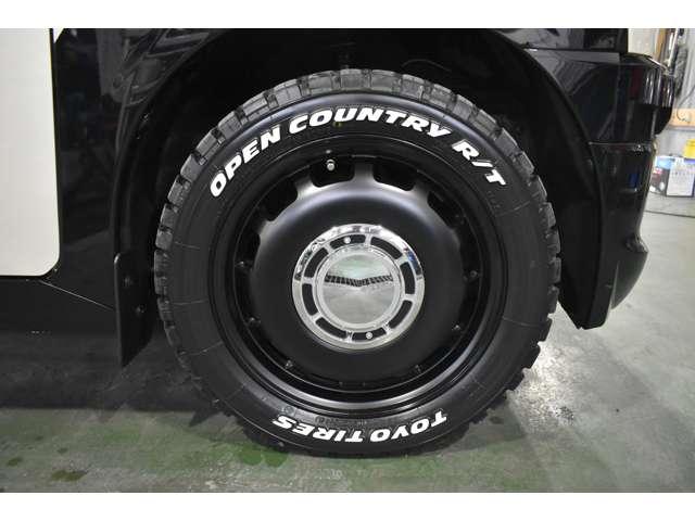 デリカミニ T プレミアム オリジナルカスタム仕様 9型ナビゲーション 衝突軽減装置 ターボエンジン ナビTV 寒冷地 パワステ フルタイム4WD エアバッグ LEDヘッド ESC サイドカメラ クルコン インテリキー ETC(6枚目)