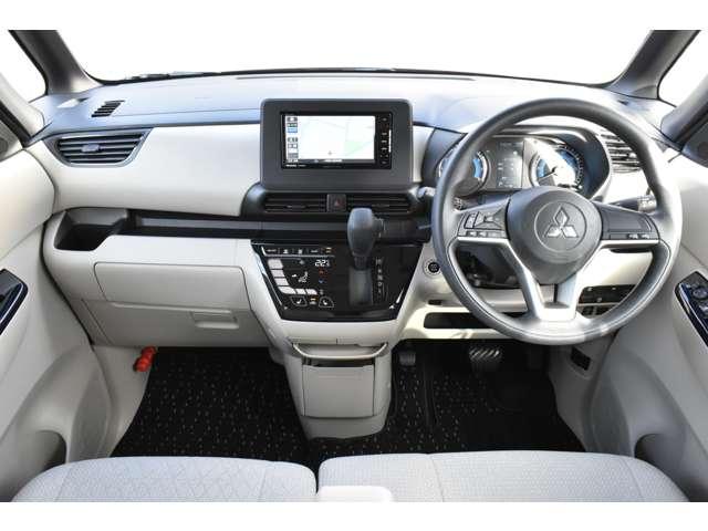 eKスペース G フルオートエアコン サイドカーテンエアバック DVD コーナーセンサー フルセグTV シートヒーター ETC インテリキー アイドリングストップ 盗難防止装置 ナビTV メモリーナビ ベンチシート(11枚目)