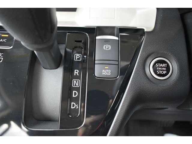 デリカミニ T プレミアム リミテッドエディション 9型ナビゲーション ETC2.0車載器 オールウェザーマット(13枚目)