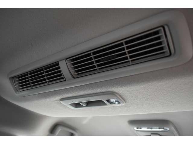 デリカミニ T プレミアム リミテッドエディション 9型ナビゲーション ETC2.0車載器 オールウェザーマット(19枚目)