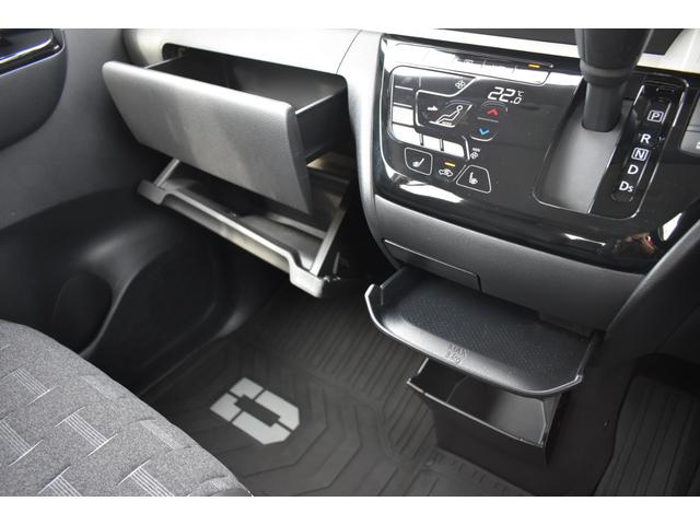 デリカミニ T プレミアム リミテッドエディション 9型ナビゲーション ETC2.0車載器 オールウェザーマット(28枚目)