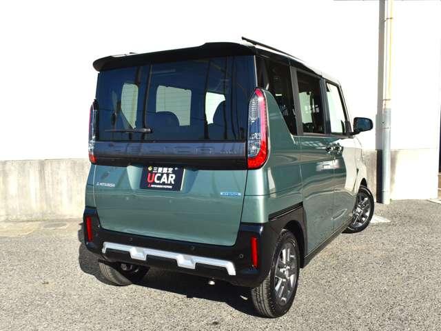 デリカミニ Ｔ　プレミアム　リミテッドエディション　９型ナビゲーション　ＥＴＣ２．０車載器　オールウェザーマット（5枚目）