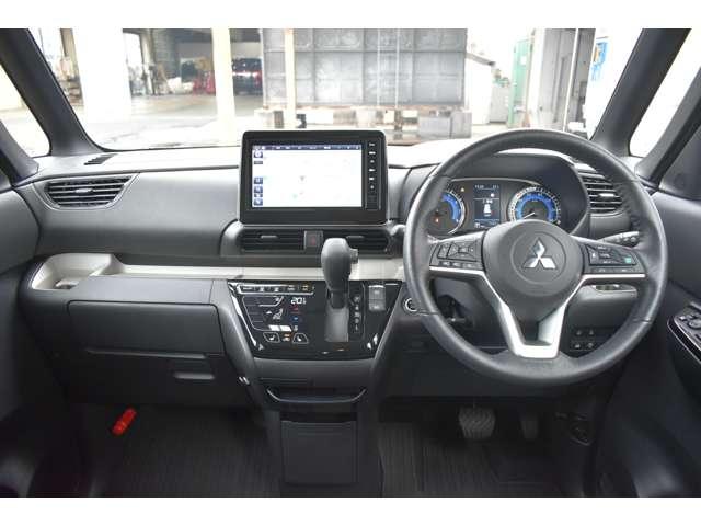 デリカミニ Ｇ　プレミアム　デモアップ　９型ナビゲーション　ＥＴＣ２．０　オー　ＬＥＤ　Ａクルコン　シートヒーター　ＥＴＣ　ベンチシート　エアコン　コーナーセンサー　パワステ　アルミホイール　キーレスエントリー　エアバッグ（12枚目）