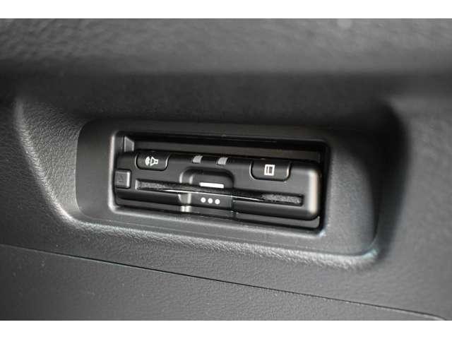 デリカミニ Ｇ　プレミアム　９型ナビゲーション　ＥＴＣ２．０車載器　ＬＥＤ　Ａクルコン　シートヒーター　ＥＴＣ　ベンチシート　エアコン　コーナーセンサー　パワステ　アルミホイール　キーレスエントリー　エアバッグ　スマートキー（9枚目）