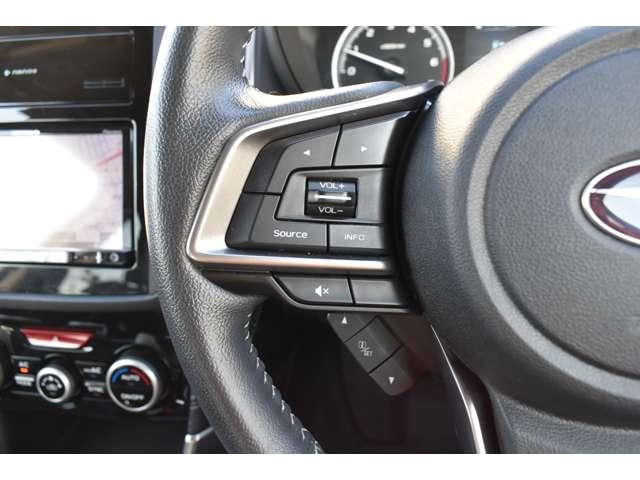 フォレスター ツーリング　横滑り防止　オートエアコン　バックモニター　クルーズコントロール　カーテンエアバック　サイドモニター　前席シートヒーター　４ＷＤ　Ａストップ　盗難防止システム　アルミホイール　キーフリーシステム（6枚目）