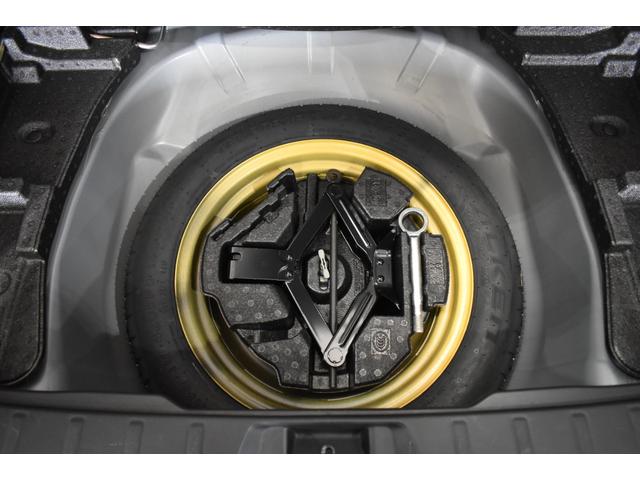 フォレスター ツーリング　横滑り防止　オートエアコン　バックモニター　クルーズコントロール　カーテンエアバック　サイドモニター　前席シートヒーター　４ＷＤ　Ａストップ　盗難防止システム　アルミホイール　キーフリーシステム（38枚目）