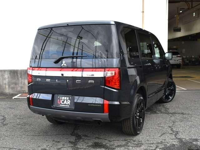 デリカＤ：５ シャモニー　雹害車両　登録済未使用車　アイドリングＳ　アクティブクルーズコントロール　イモビ　衝突被害軽減装置　Ｂモニター　サイドカメラ　助手席エアバッグ　電動リアゲート　４ＷＤ　シートＨ　パワーシート　ＬＥＤ（9枚目）