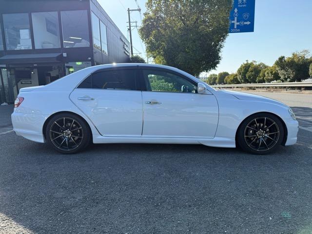 マークX 250G Lパッケージ ローダウン・18インチホイール・オプションエアロ・電動シート・プッシュスタート・ダッシュマット(9枚目)