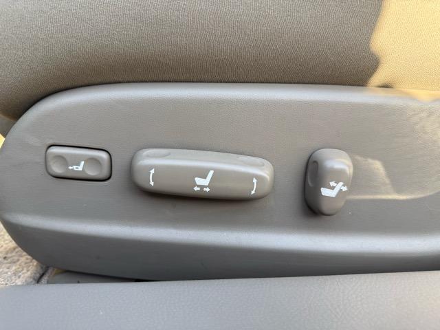 マークX 250G Lパッケージ ローダウン・18インチホイール・オプションエアロ・電動シート・プッシュスタート・ダッシュマット(30枚目)