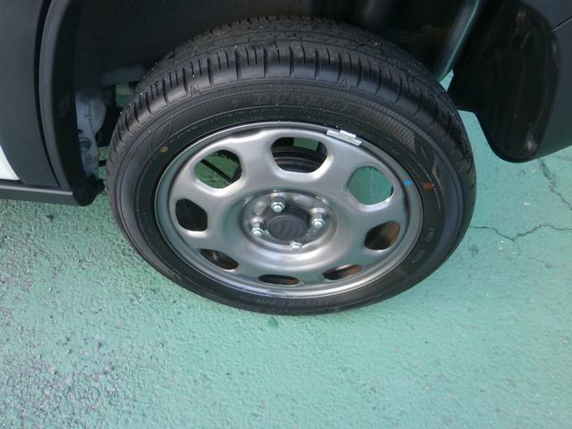 ���Ђ̎ԗ��ɂ͐V�ԂƓ��l�ɖL�x�ȃI�v�V�����i�����p�ӂ��Ă���܂����A�N���̌Â����̂⑼���[�J�[�̎ԗ��ɂ͎�t�s�̕����������܂��̂œ��X�X�^�b�t�ւ��C�y�ɂ����������������B