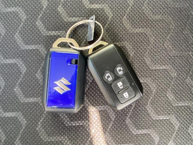 スペーシア ギア　ＨＹＢＲＩＤ　ＸＺ　全方位モニター付メモリーナビゲーション／電動パーキングブレーキ／サーキュレーター／運転席・助手席シートヒーター／後席両側パワースライドドア／　オートライト　スズキセーフティーサポート（63枚目）