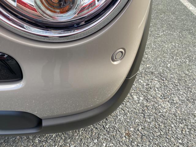 アルトラパンＬＣ ＬＣ　ＨＹＢＲＩＤ　Ｘ　６型　パーキングセンサー（フロント・リヤ）　デュアルセンサーブレーキサポートＩＩ　スズキセーフティサポート　アイドリングストップ　オーディオレス仕様（8枚目）