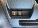 ギア　ＨＹＢＲＩＤ　ＸＺ　全方位モニター付メモリーナビゲーション／電動パーキングブレーキ／サーキュレーター／運転席・助手席シートヒーター／後席両側パワースライドドア／　オートライト　スズキセーフティーサポート（38枚目）